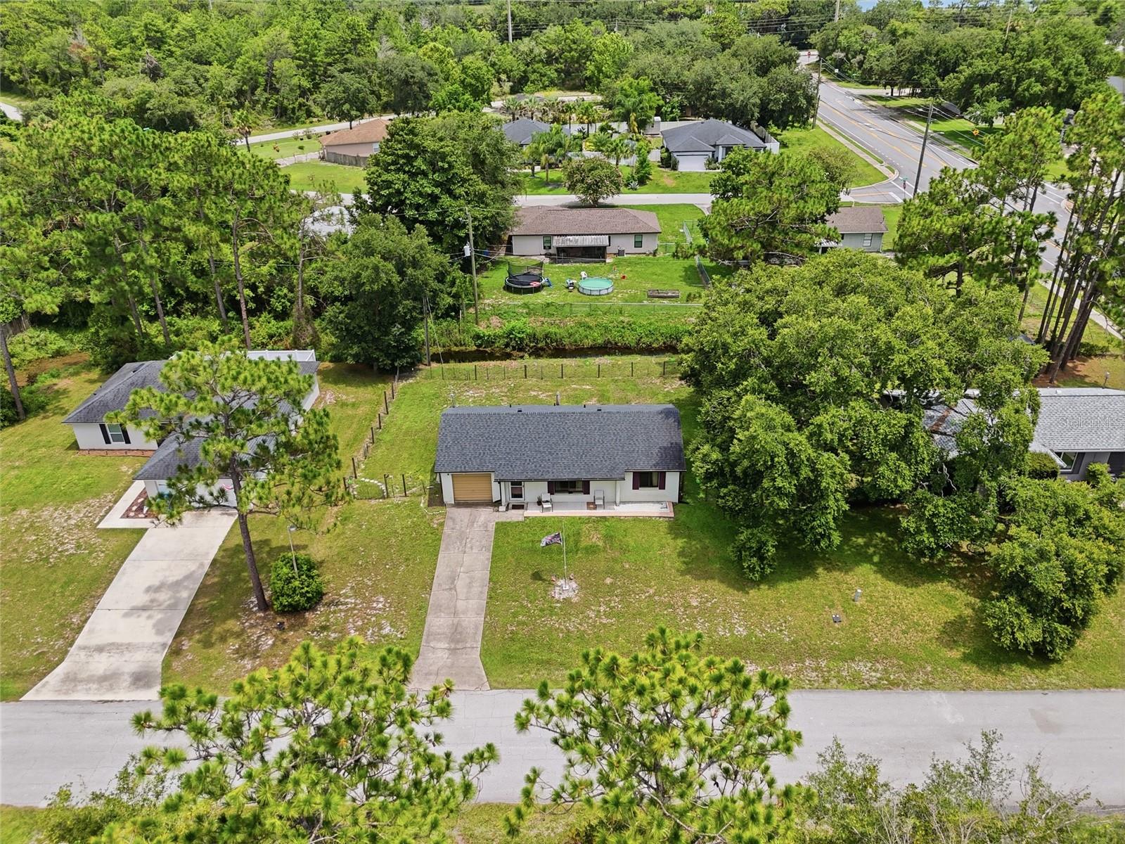 3672 Ronda Dr Property Photo 3