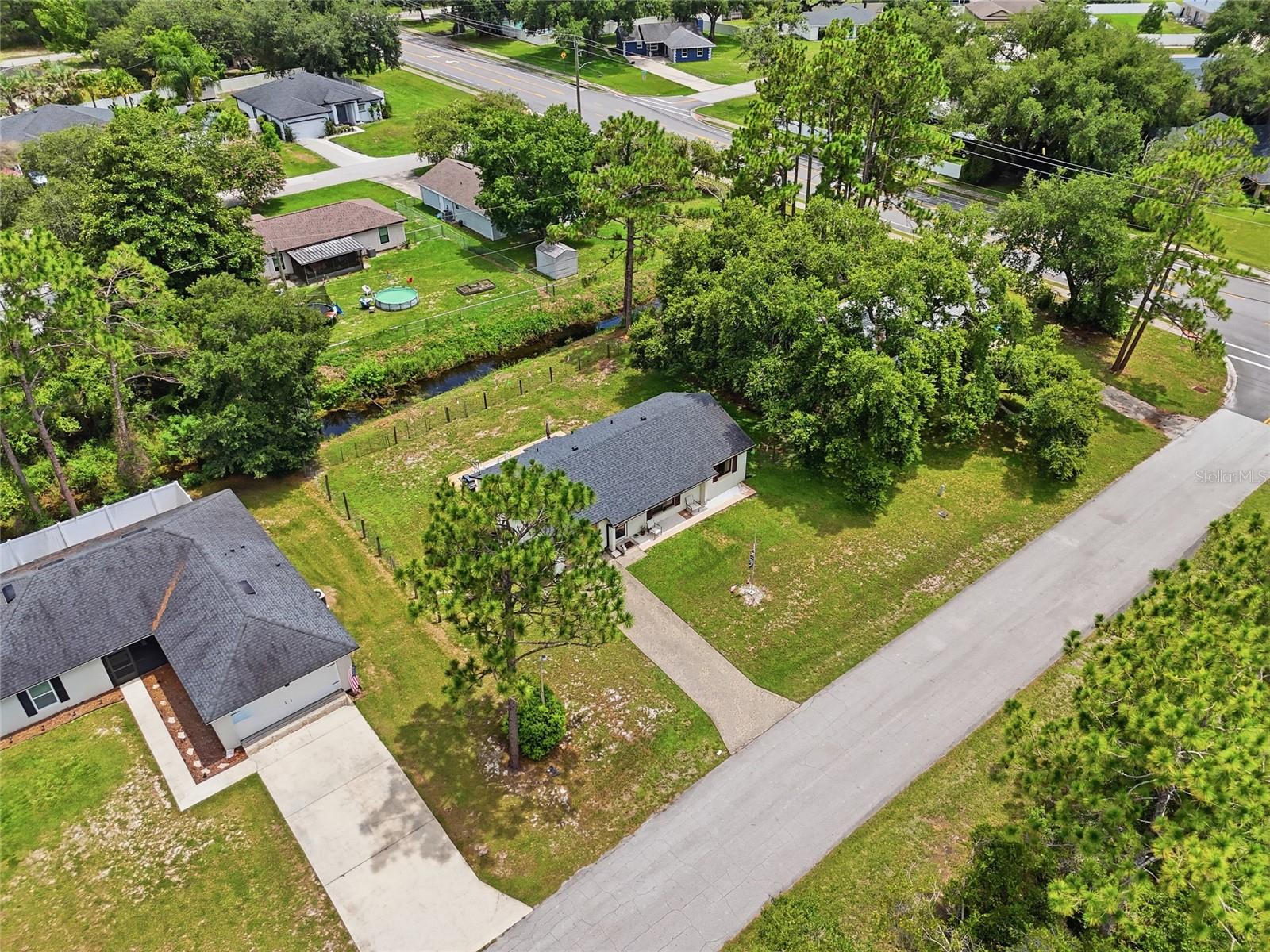 3672 Ronda Dr Property Photo 4