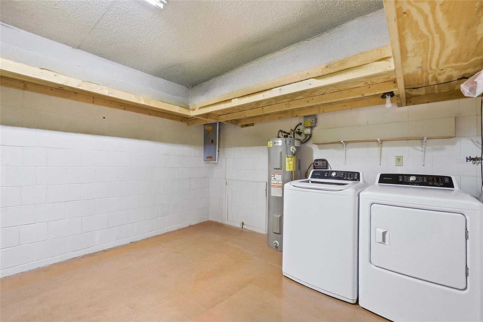 3672 Ronda Dr Property Photo 28