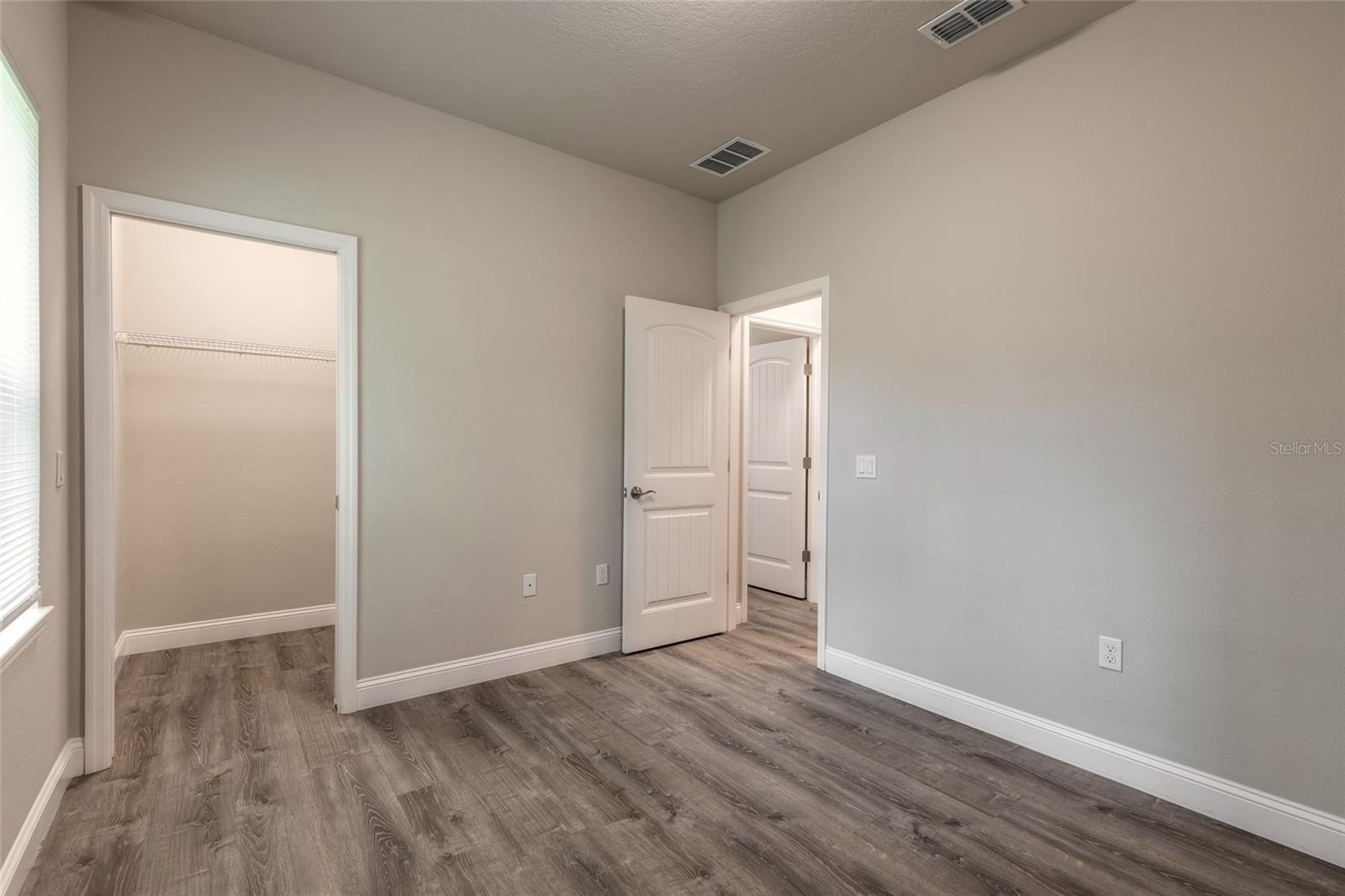 48 Regency Dr Property Photo 20