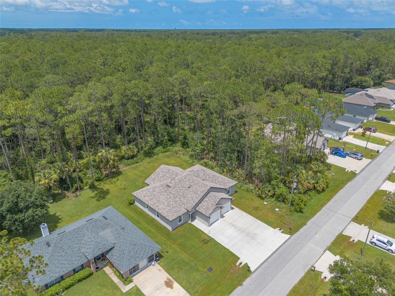48 Regency Dr Property Photo 24