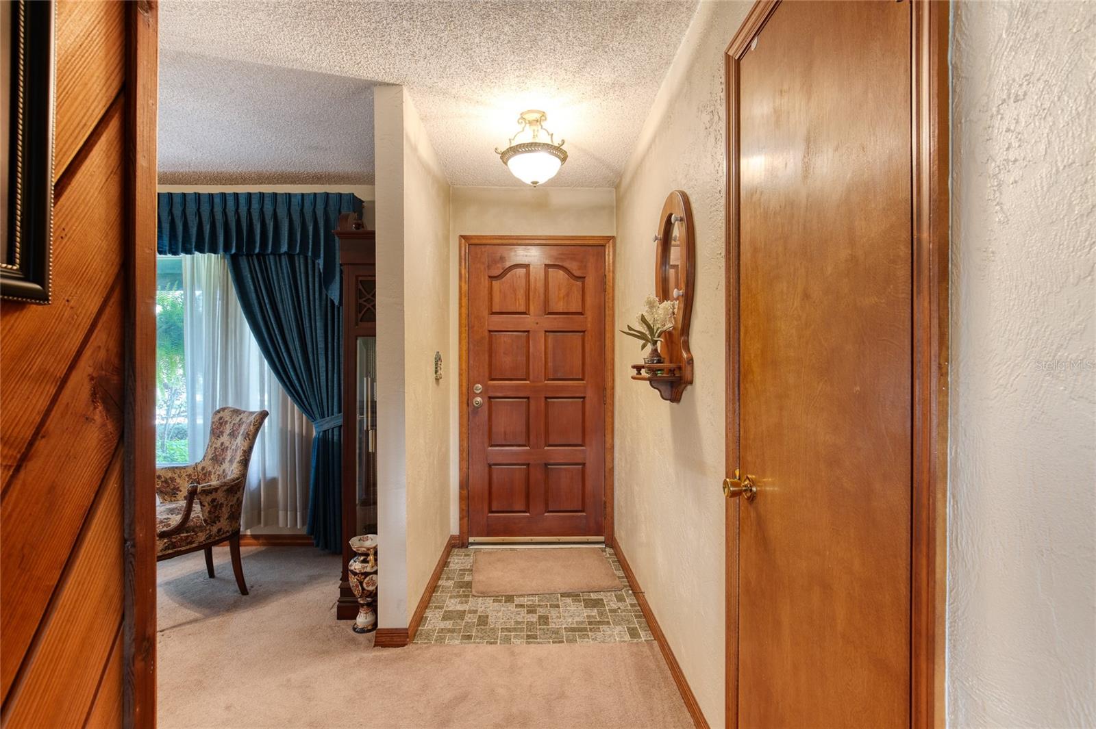 5 Magnolia Ave Property Photo 9