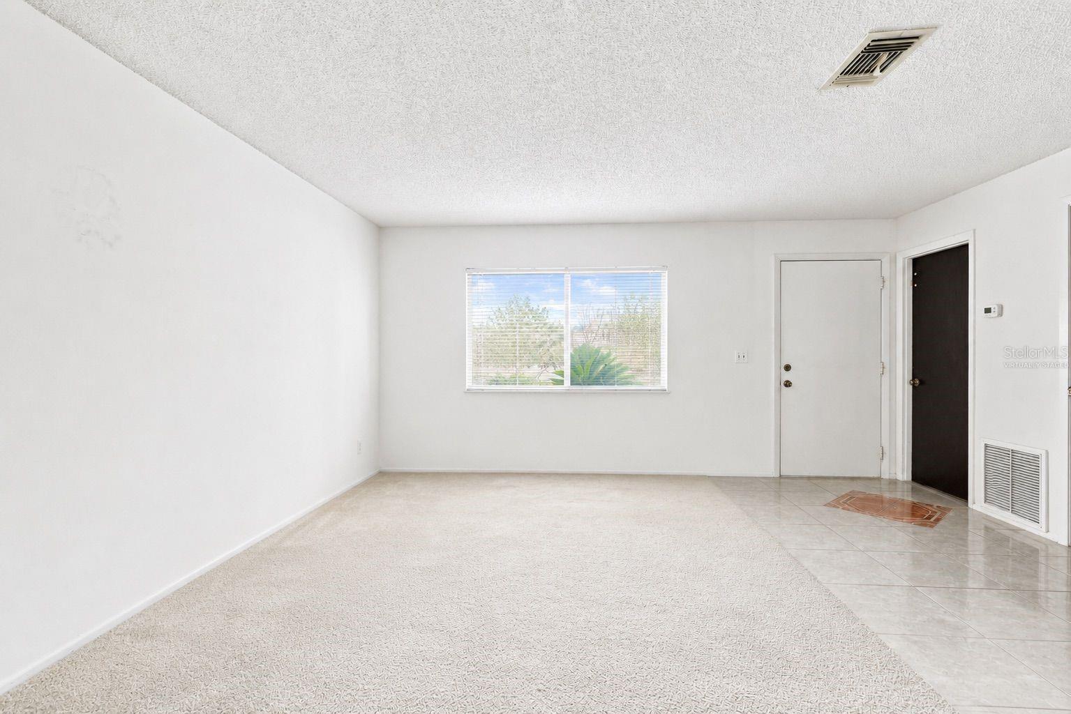 1418 Catalina Blvd Property Photo 4