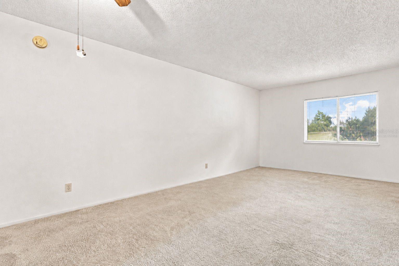1418 Catalina Blvd Property Photo 5