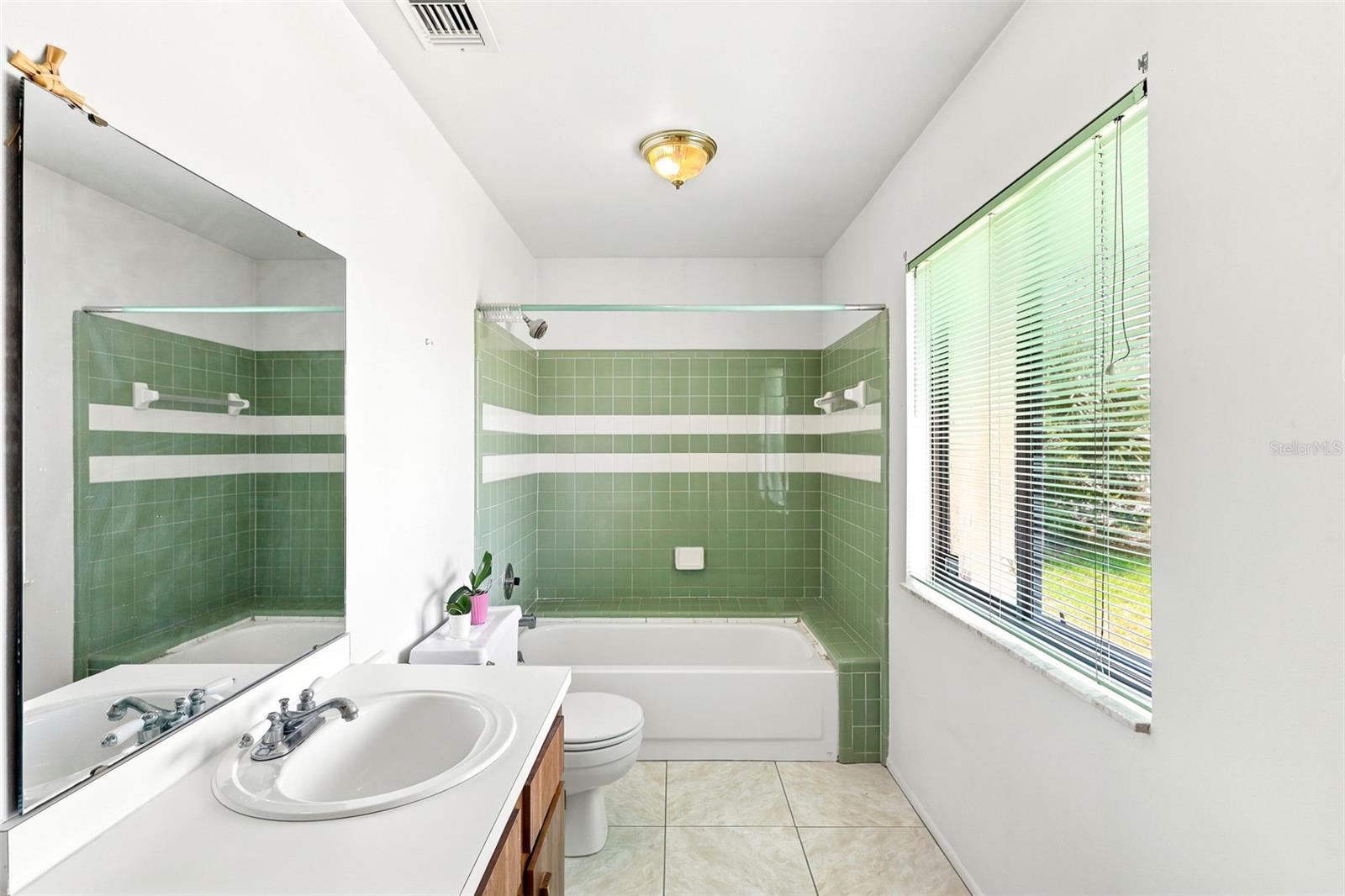 1418 Catalina Blvd Property Photo 21