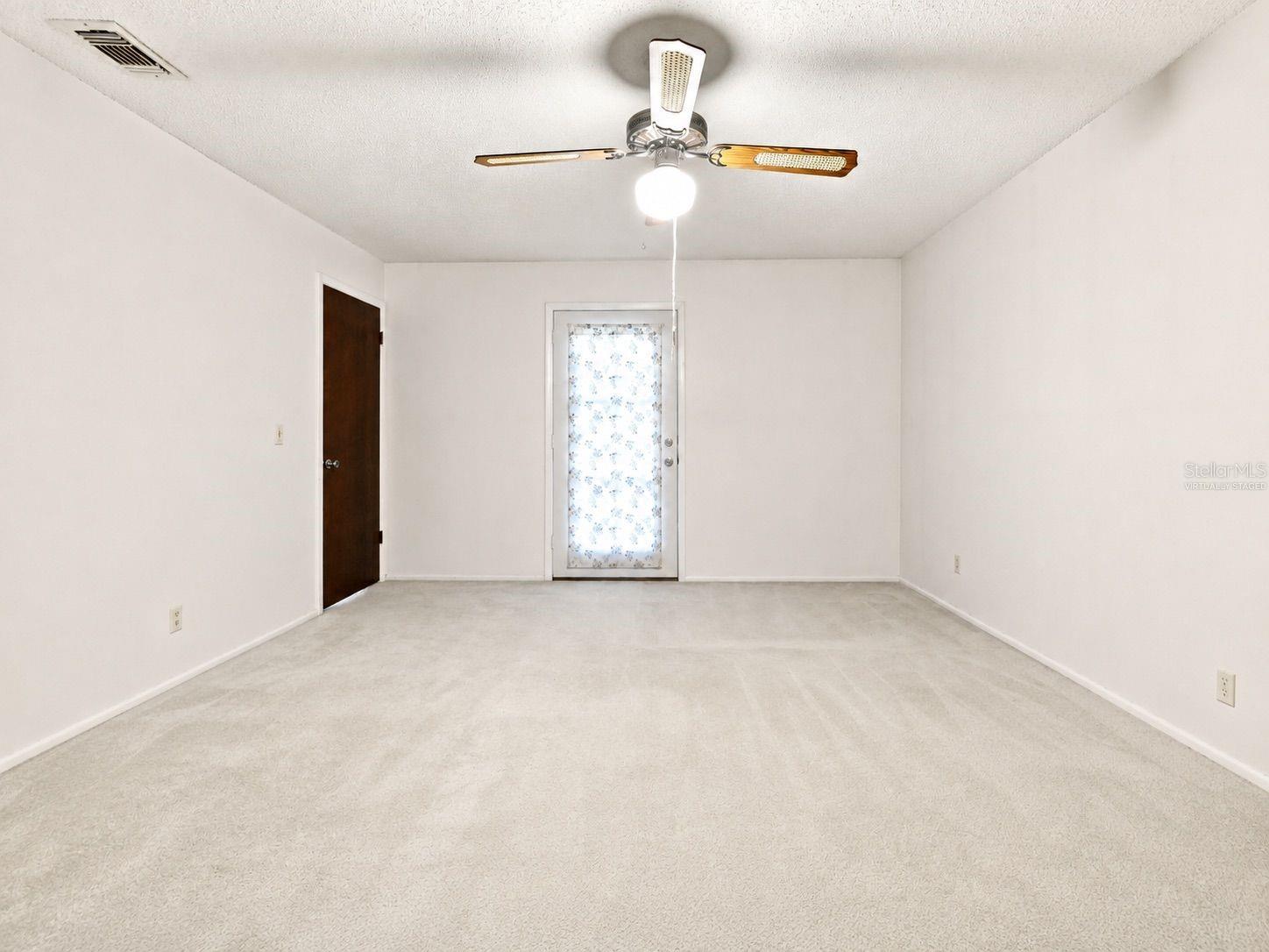 1418 Catalina Blvd Property Photo 24