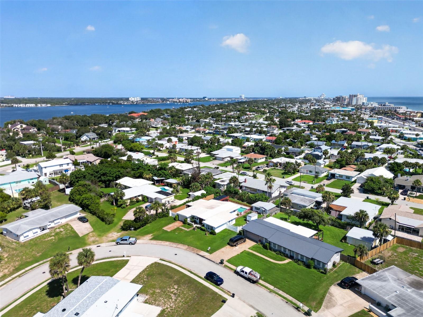 2525 Coral Way W Property Photo 35