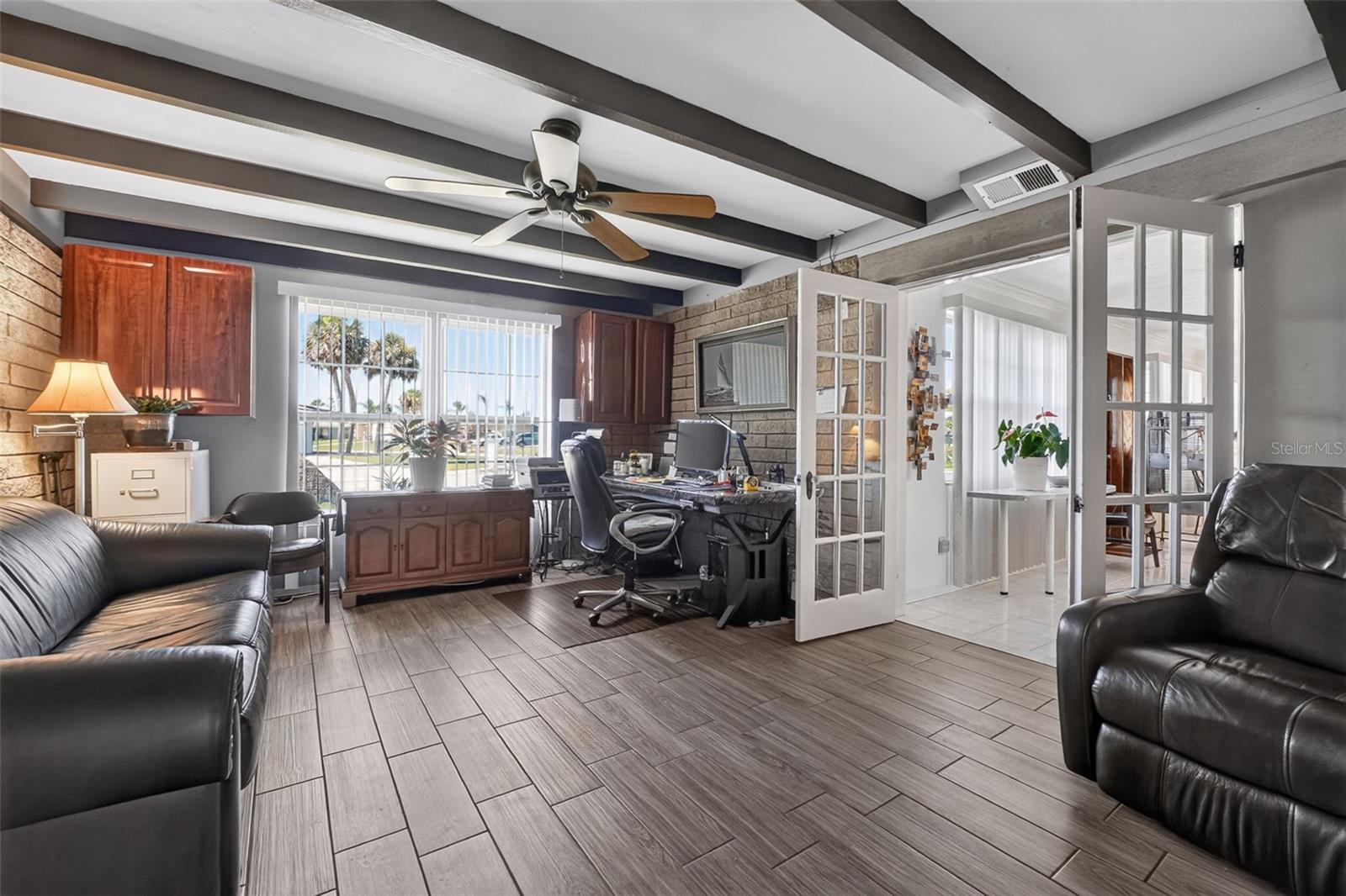 2525 Coral Way W Property Photo 47