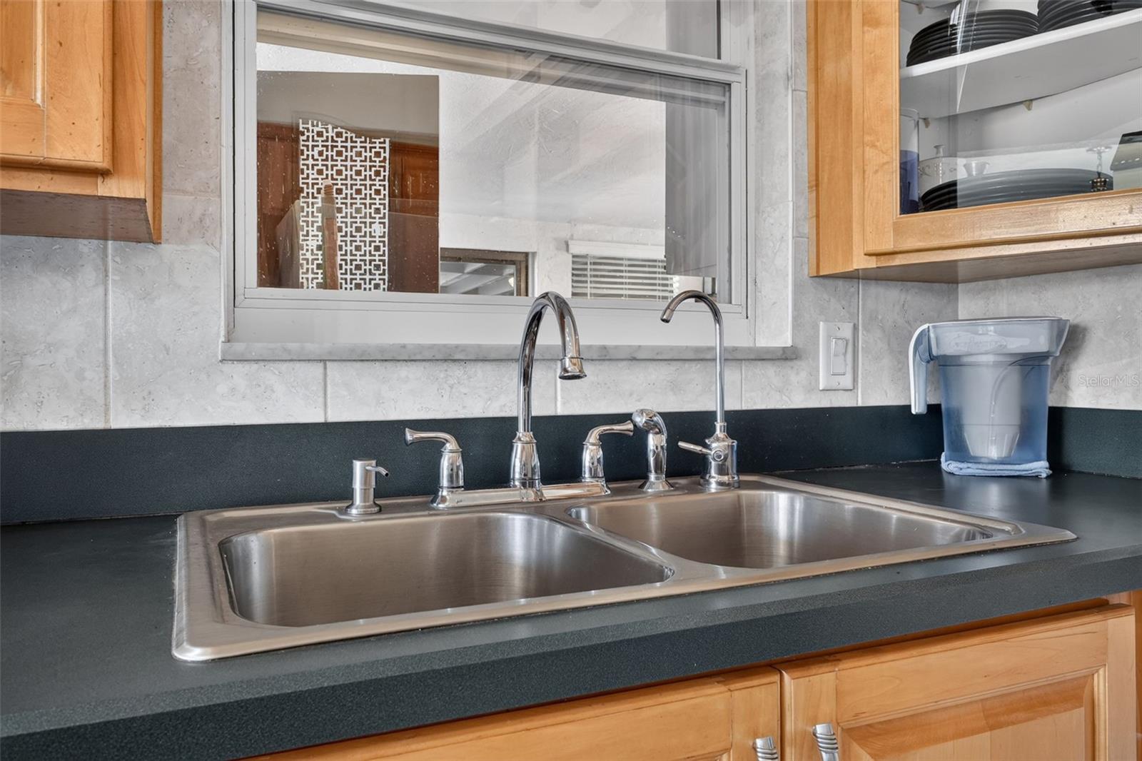 2525 Coral Way W Property Photo 53