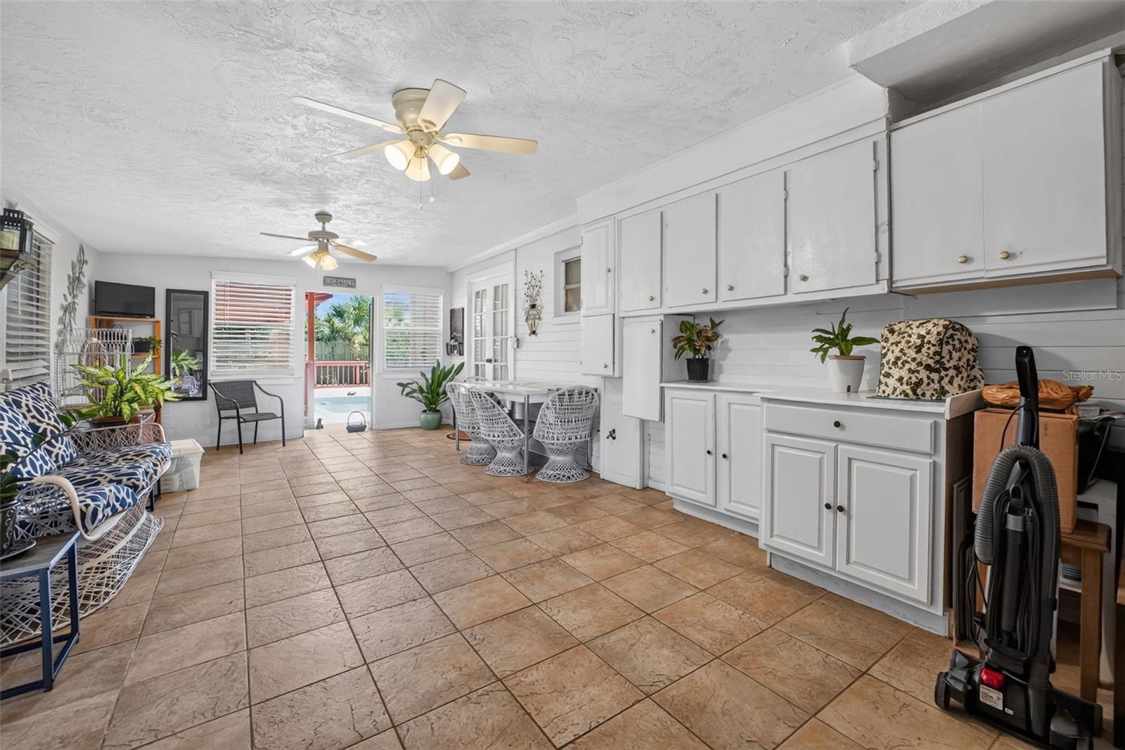 2525 Coral Way W Property Photo 54