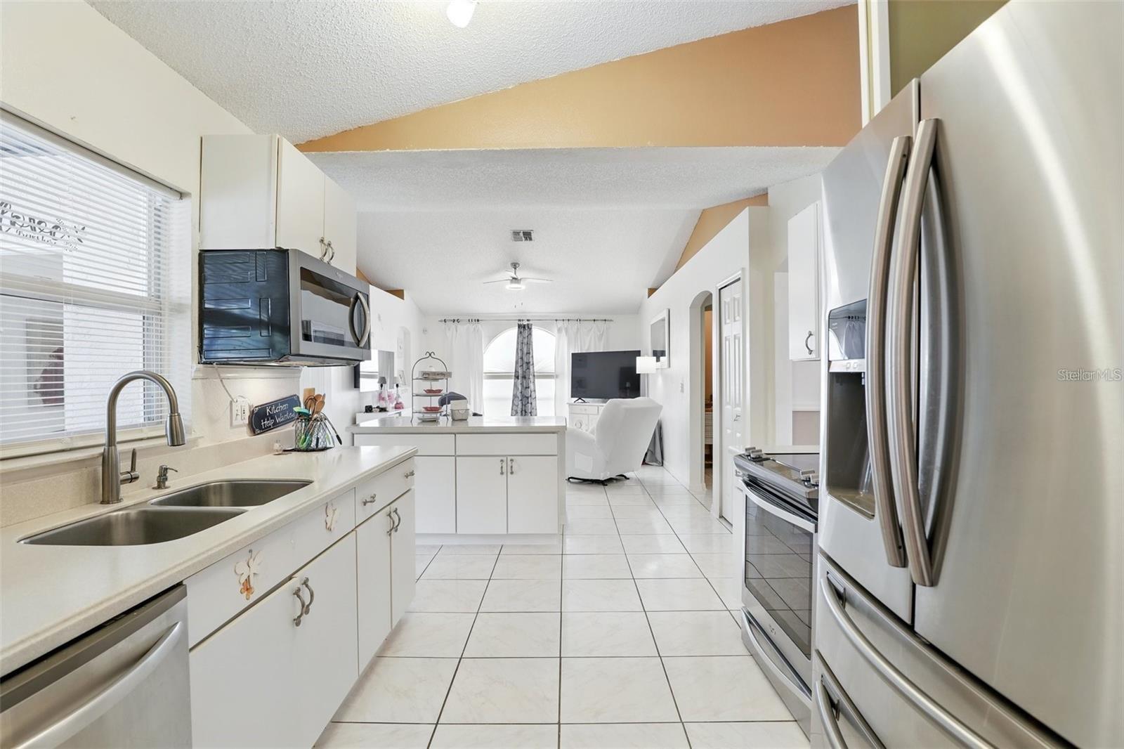 417 Jeffers St Property Photo 17