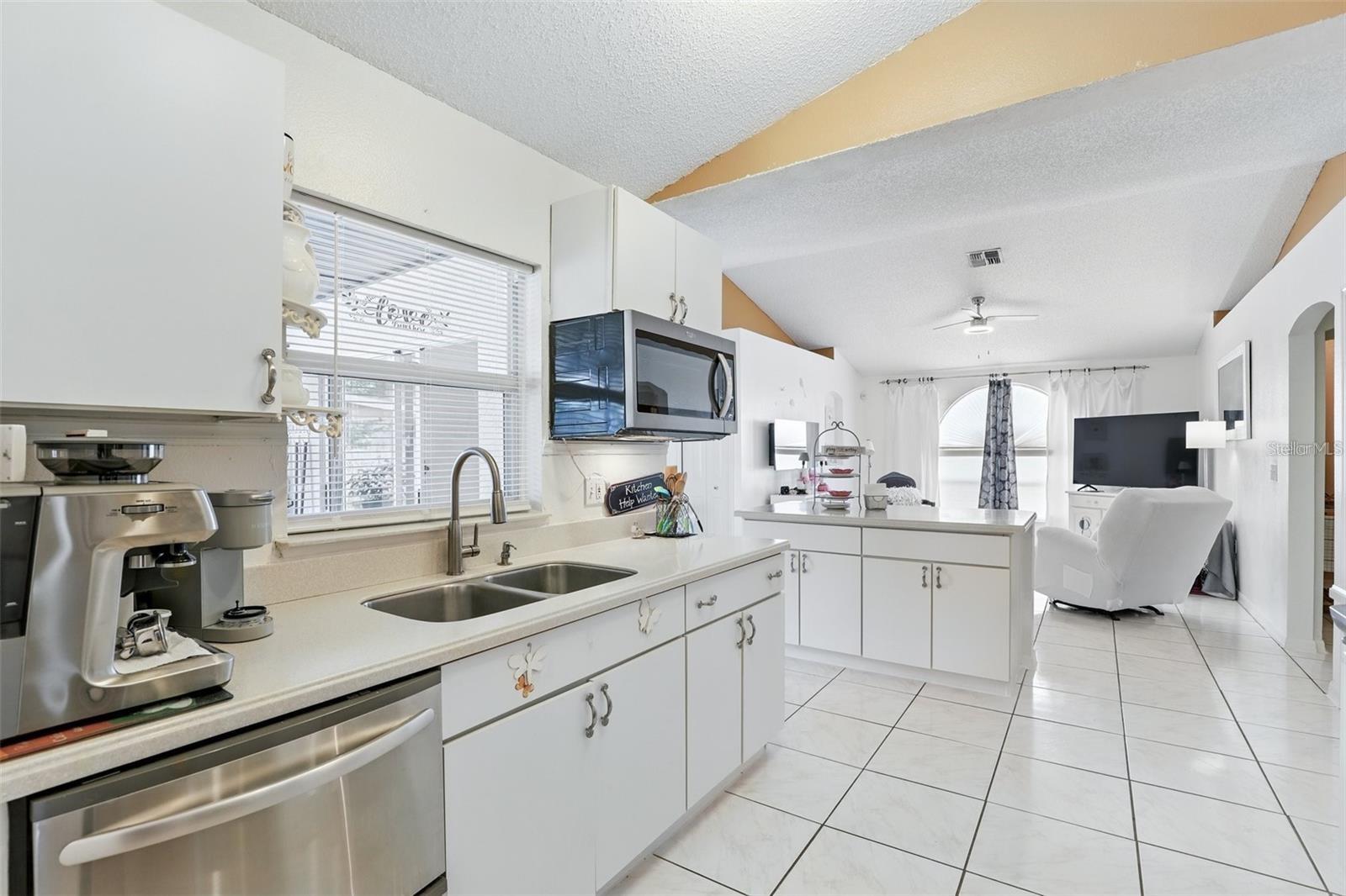 417 Jeffers St Property Photo 18