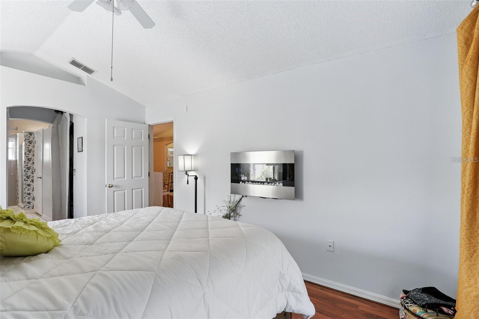 417 Jeffers St Property Photo 21