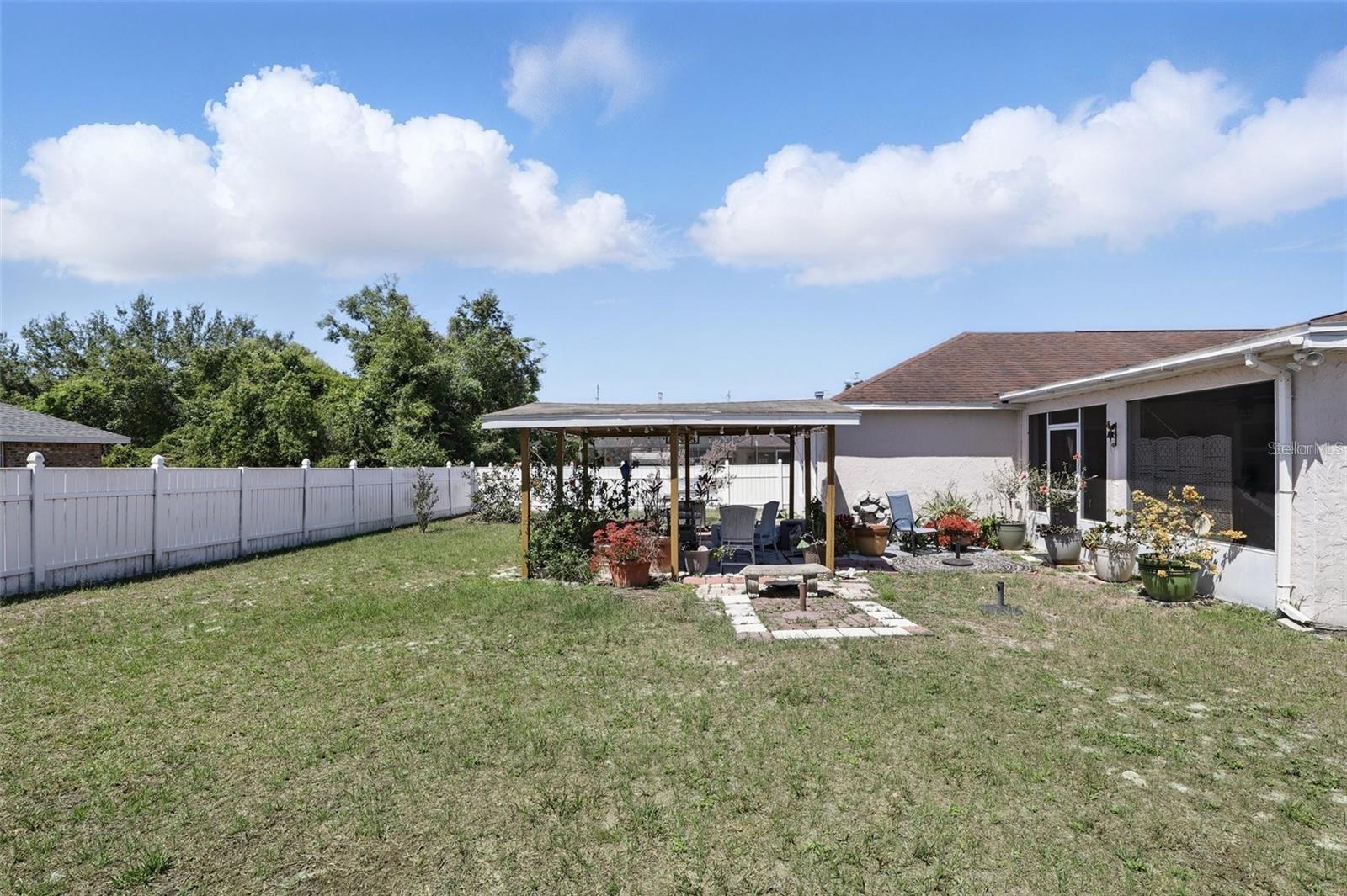 417 Jeffers St Property Photo 33