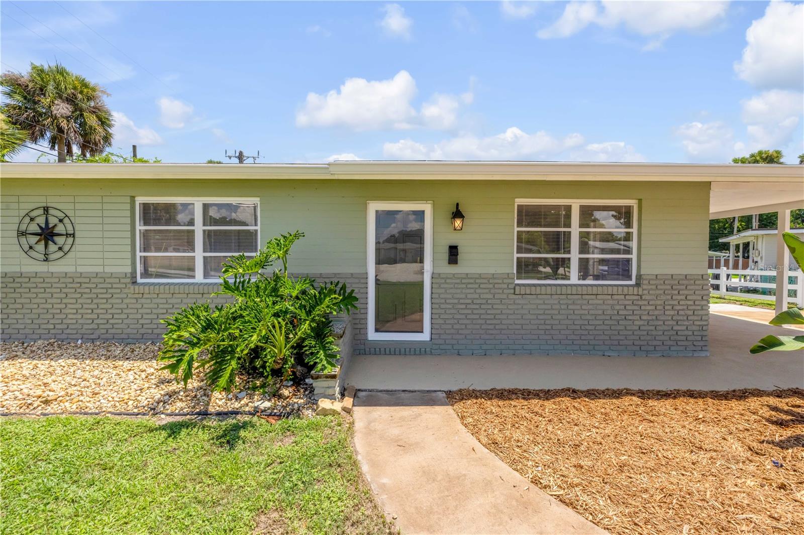 1807 S Segrave St Property Photo 1