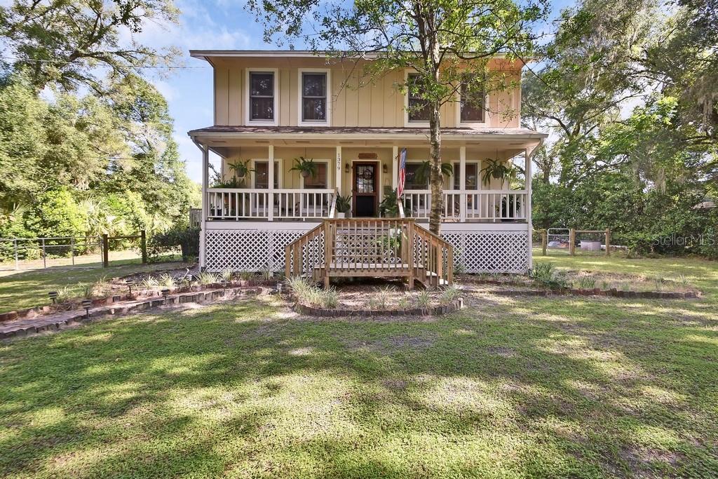 1379 Taylor Rd W Property Photo 1