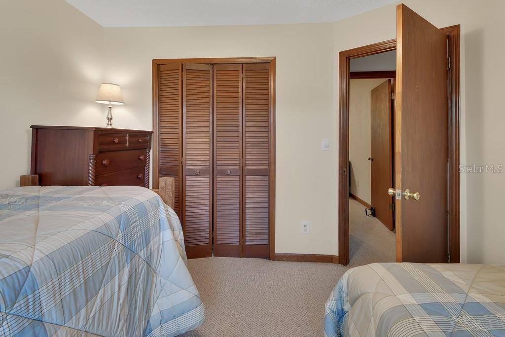 1379 Taylor Rd W Property Photo 25