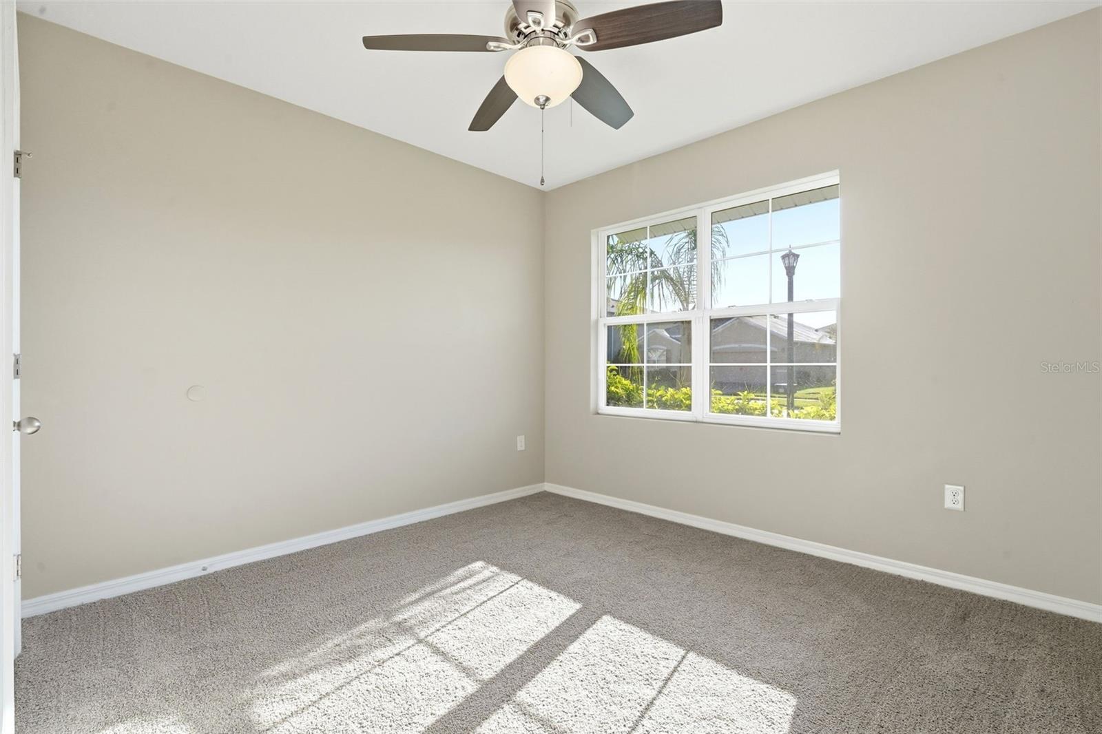 895 Lazio Cir Property Photo 16
