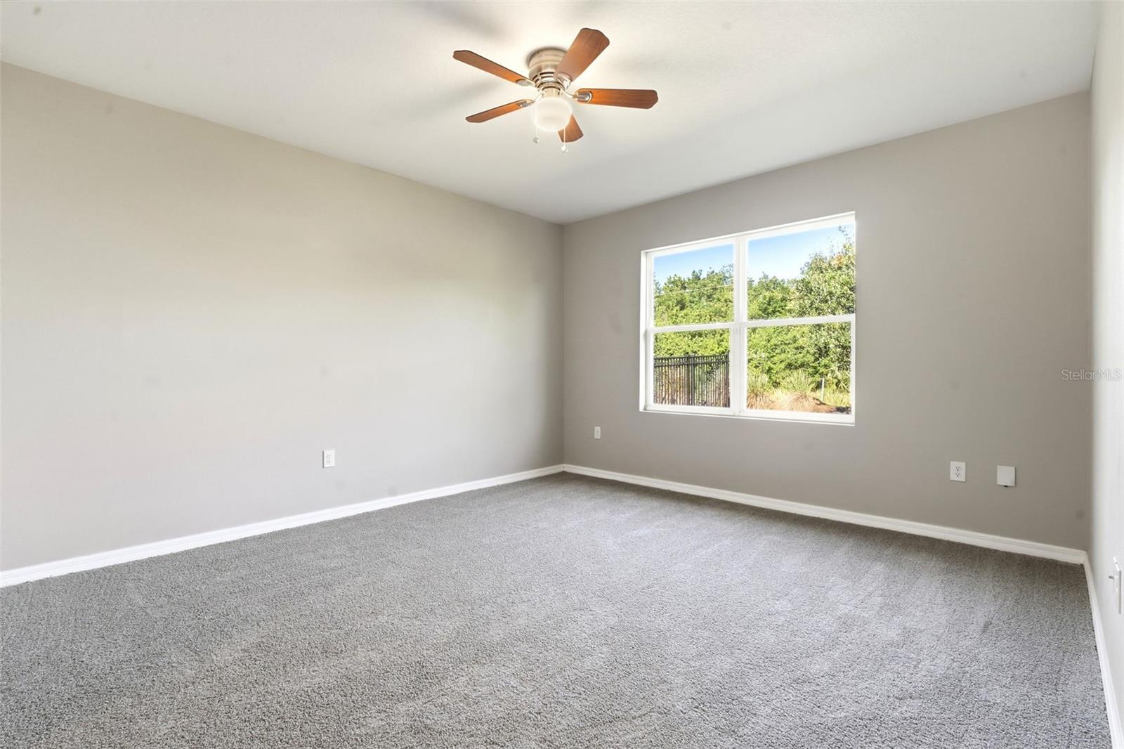 895 Lazio Cir Property Photo 21