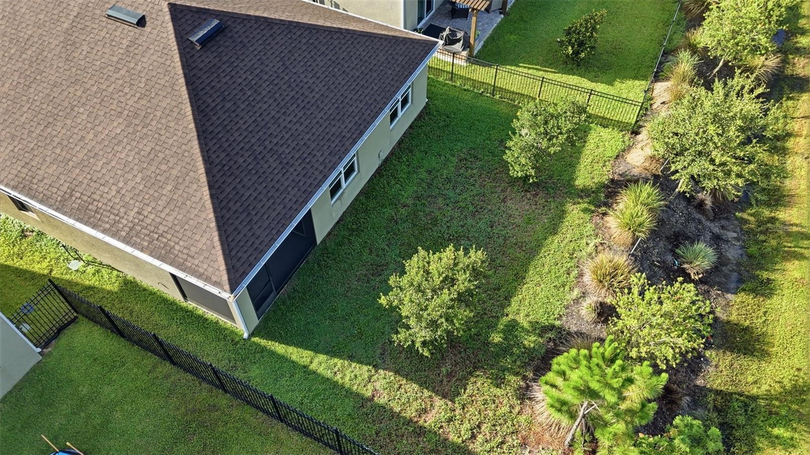 895 Lazio Cir Property Photo 37