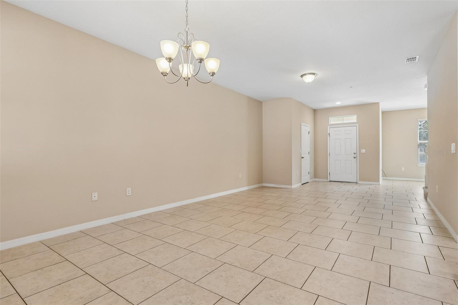 1570 Softshell St Property Photo 7