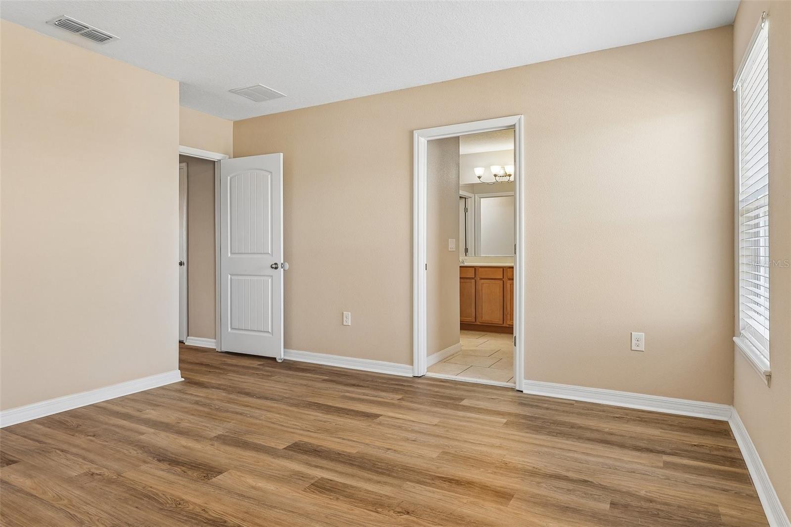 1570 Softshell St Property Photo 24