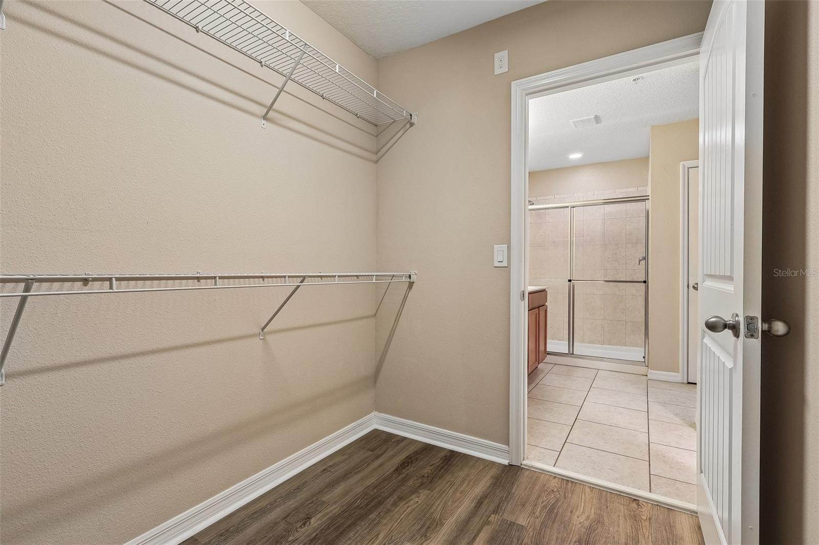 1570 Softshell St Property Photo 29