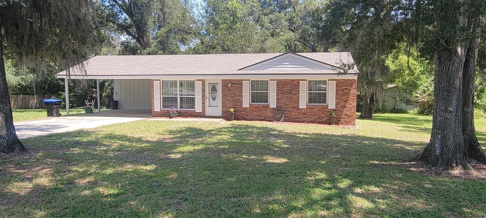 1965 Manor Way Property Photo 1