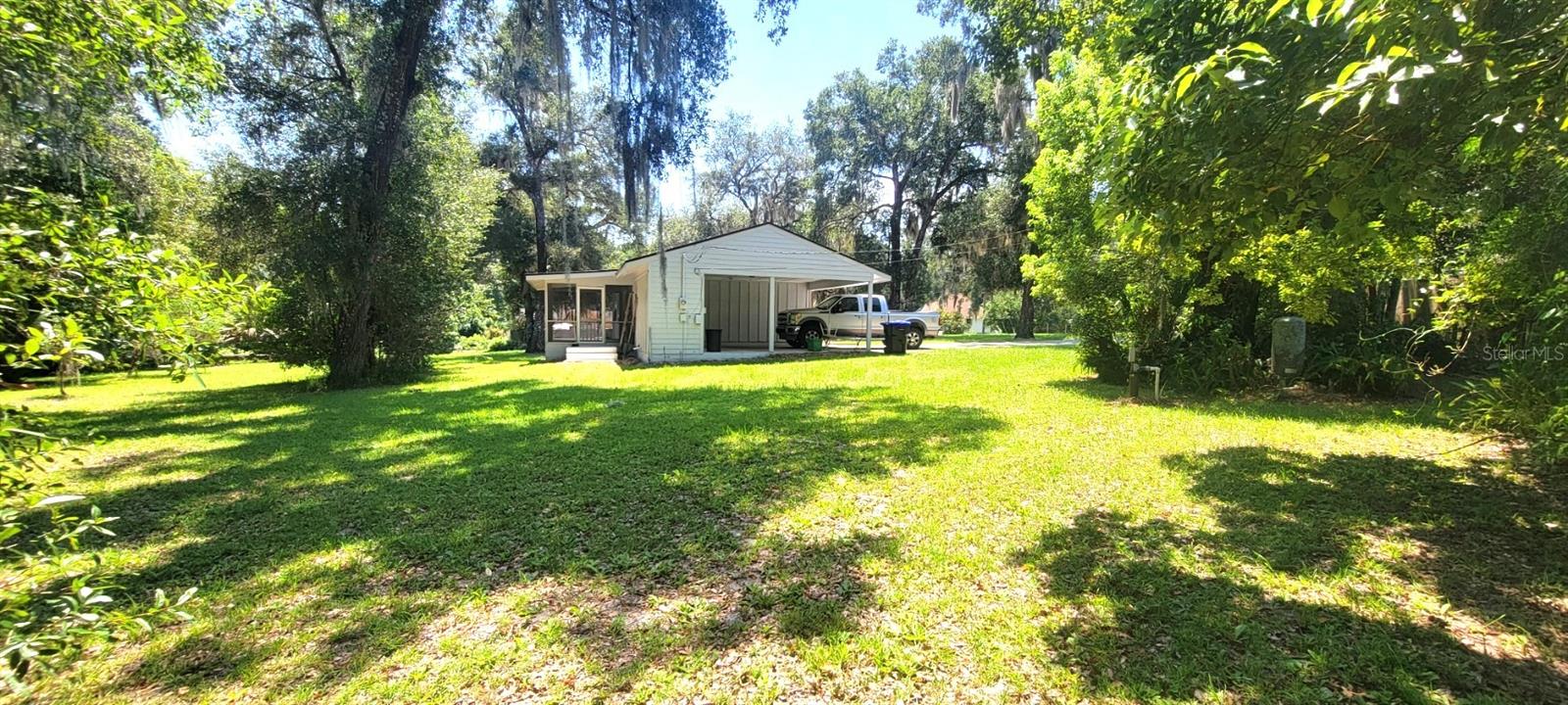 1965 Manor Way Property Photo 24
