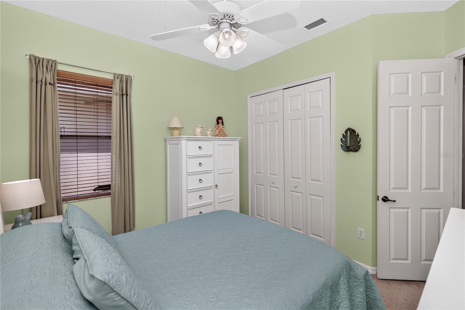 619 Newhall Ln Property Photo 22