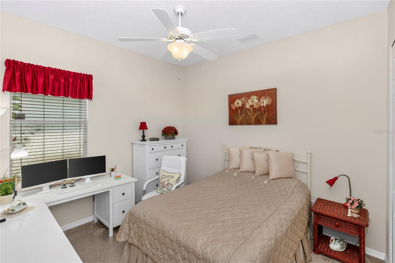 619 Newhall Ln Property Photo 24