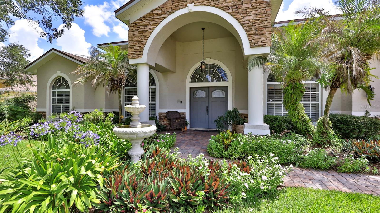 6070 Sabal Creek Blvd Property Photo 1
