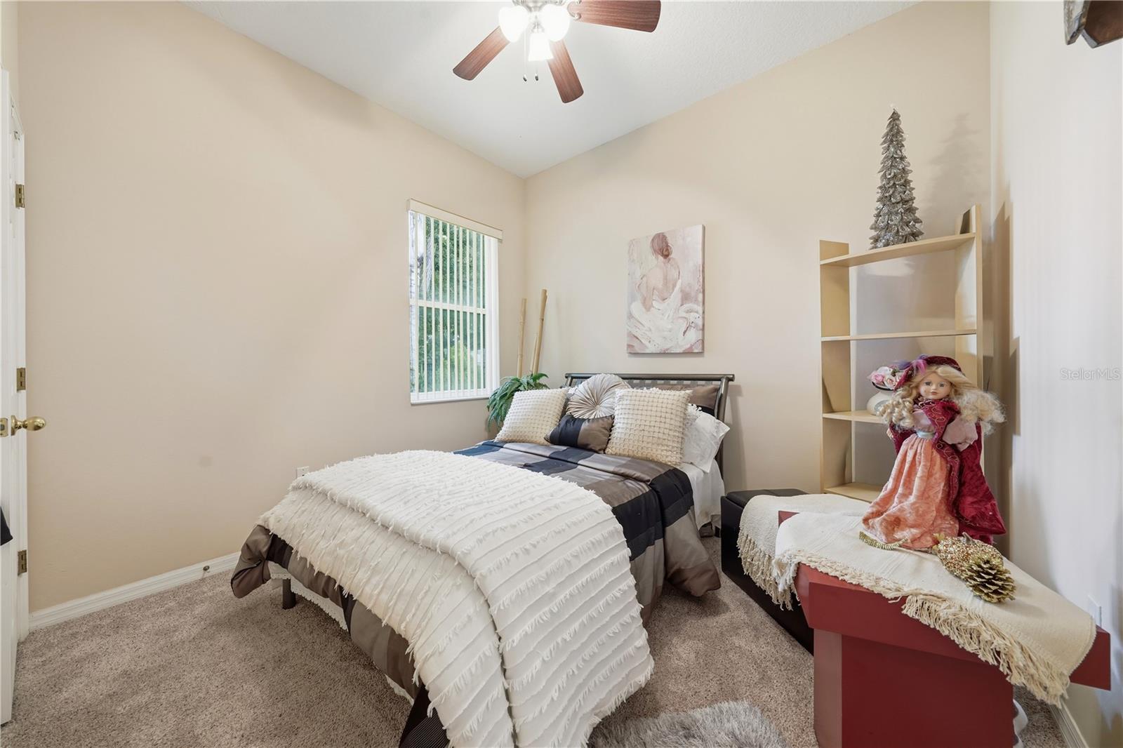 458 Woodford Dr Property Photo 19