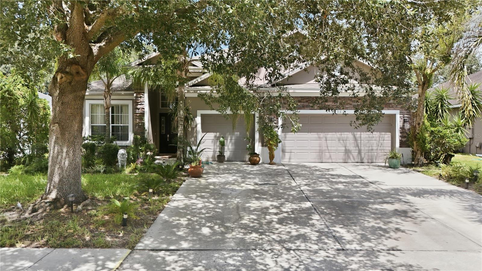 458 Woodford Dr Property Photo 35