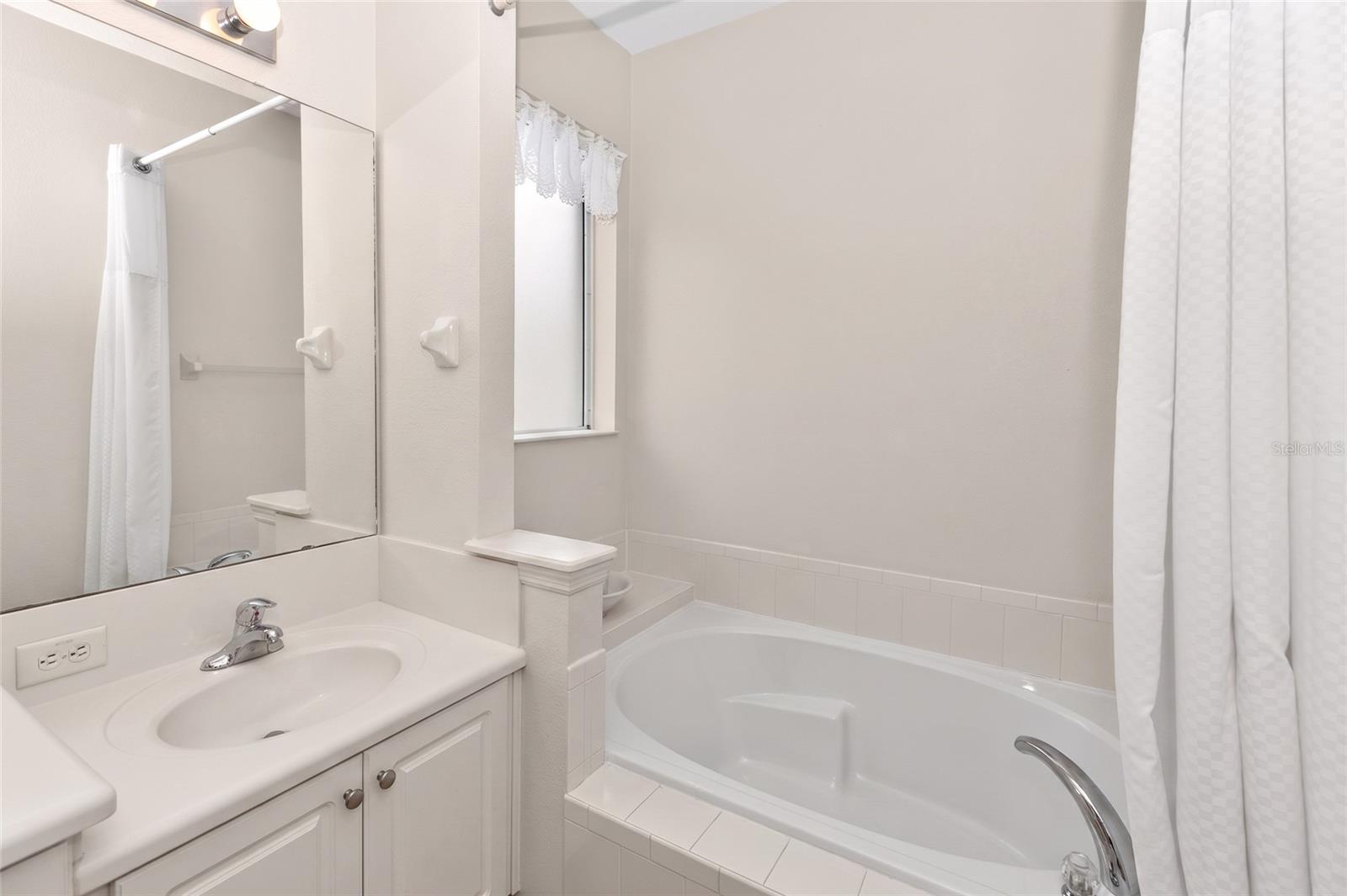 3393 Baltic Sea Blvd Property Photo 16