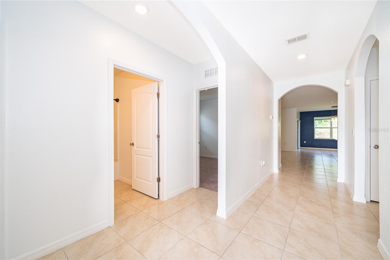 239 Lazio Cir Property Photo 2