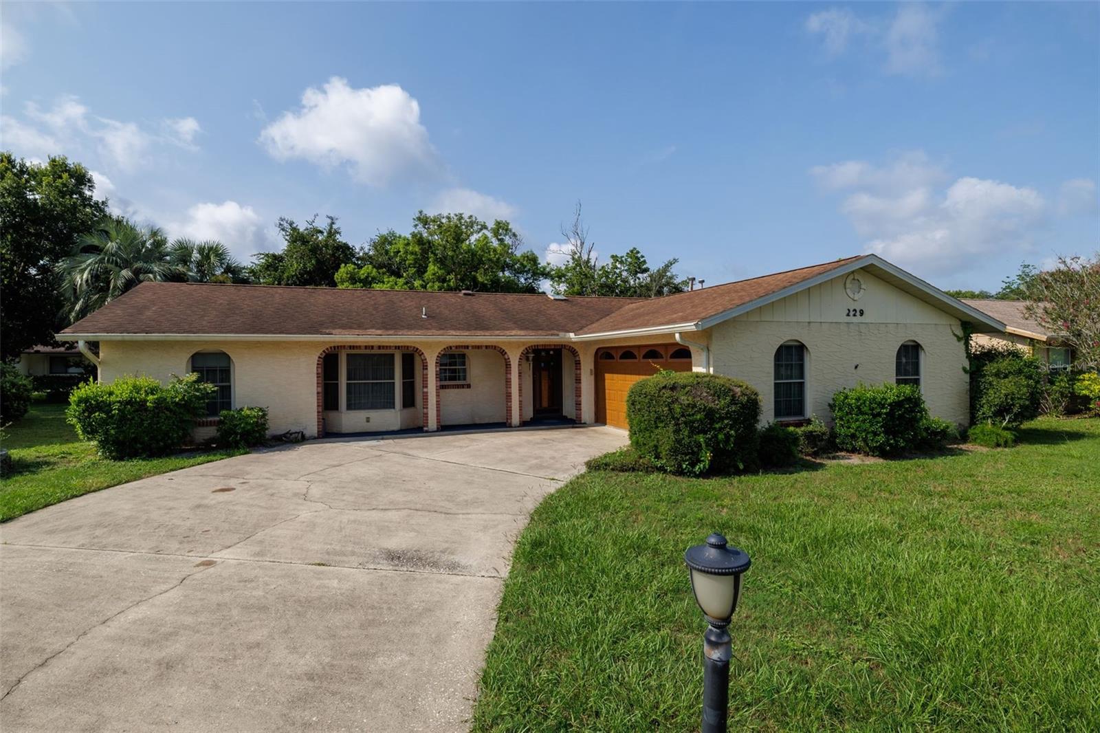 229 GEORGETOWNE BLVD