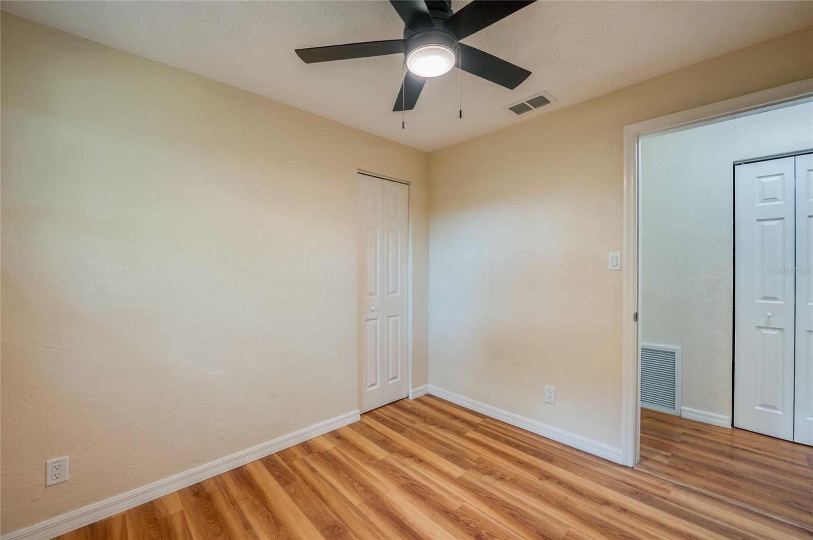 1220 Leon Ln Property Photo 21