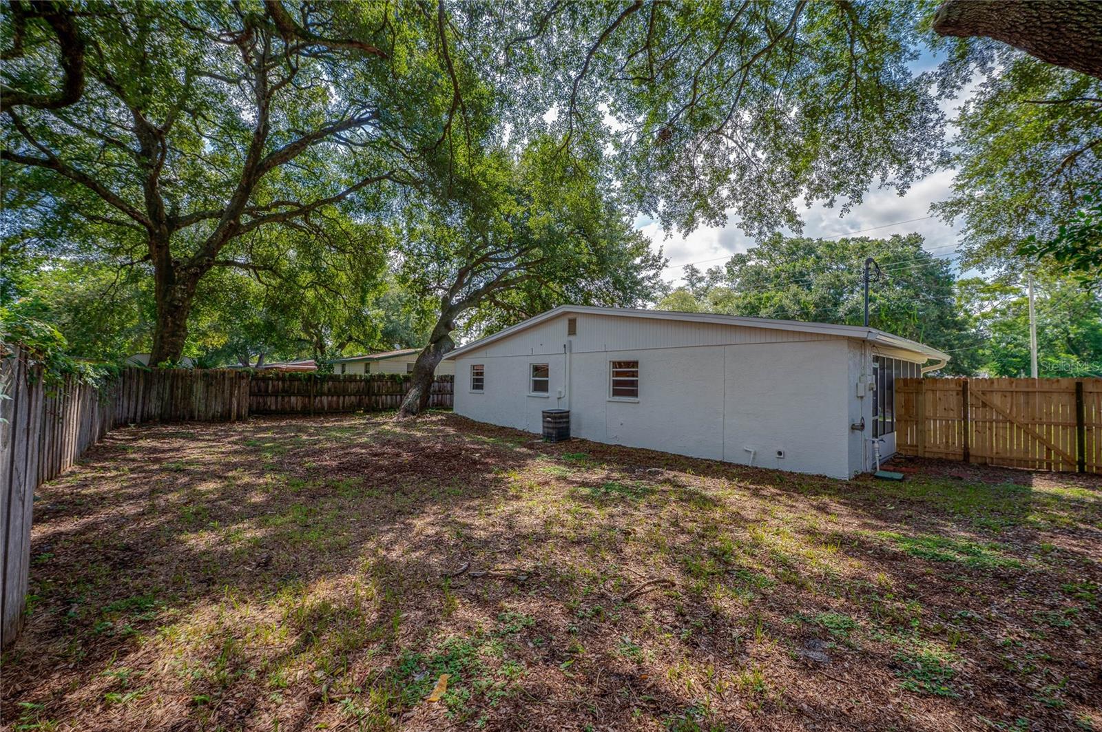 1220 Leon Ln Property Photo 26