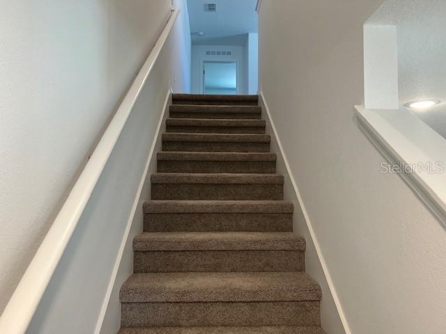 642 Belgrove St Property Photo 8
