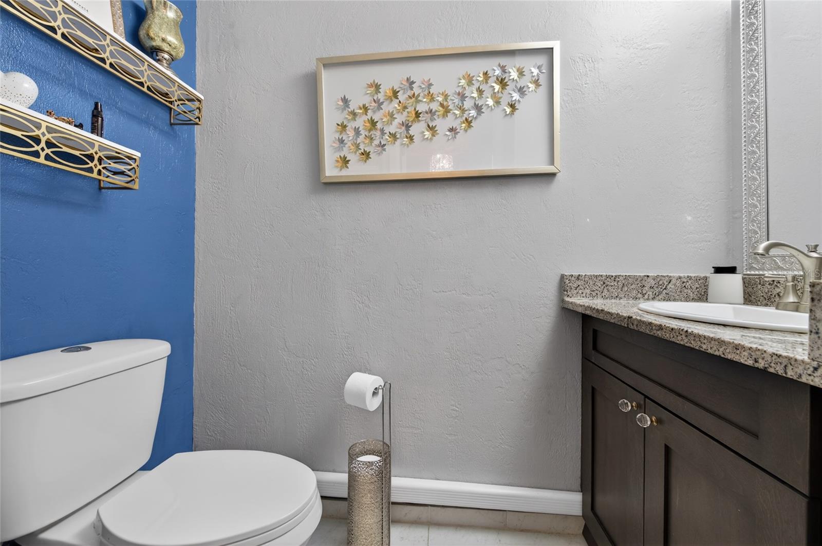 555 W Granada Blvd #b7 Property Photo 12