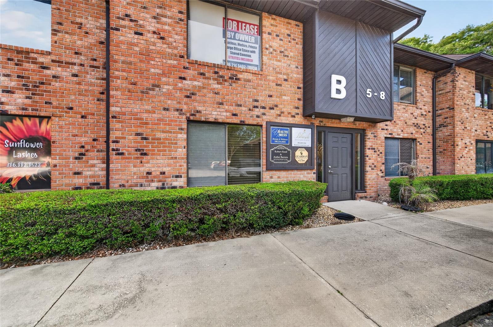 555 W Granada Blvd #b7 Property Photo 16