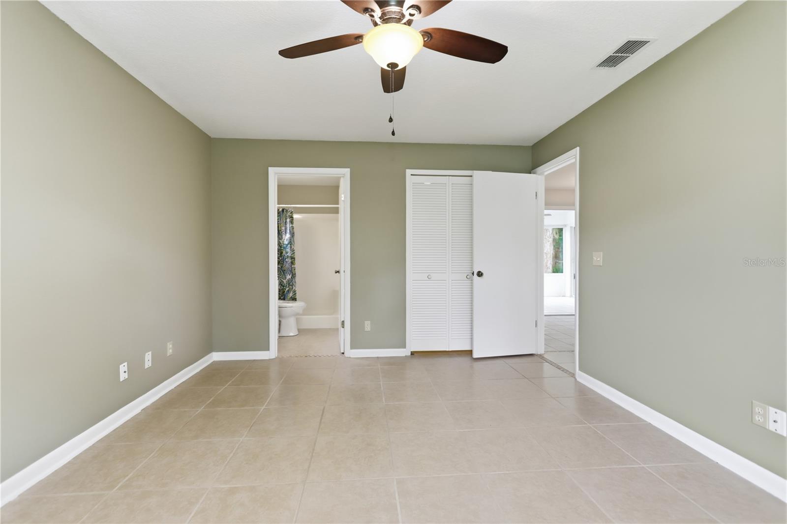 2020 Lemon St Property Photo 9