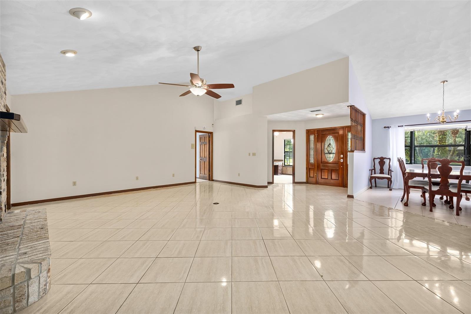 43 Winding Creek Way Property Photo 16
