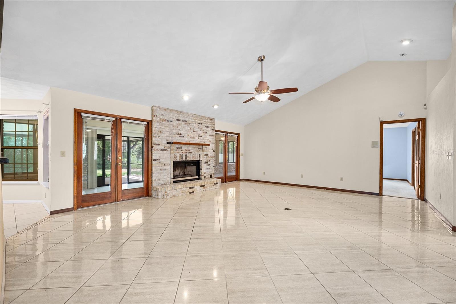 43 Winding Creek Way Property Photo 17