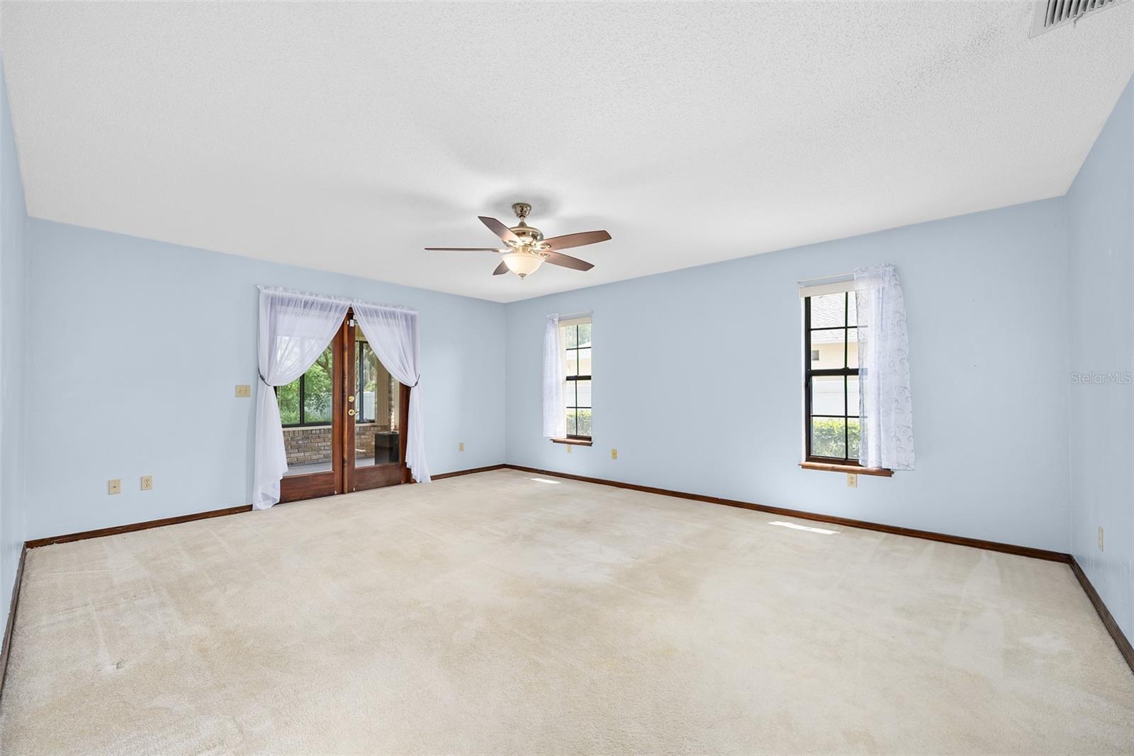 43 Winding Creek Way Property Photo 22