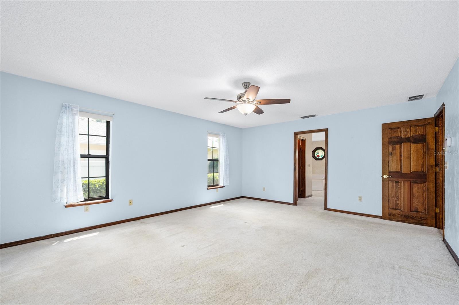 43 Winding Creek Way Property Photo 24