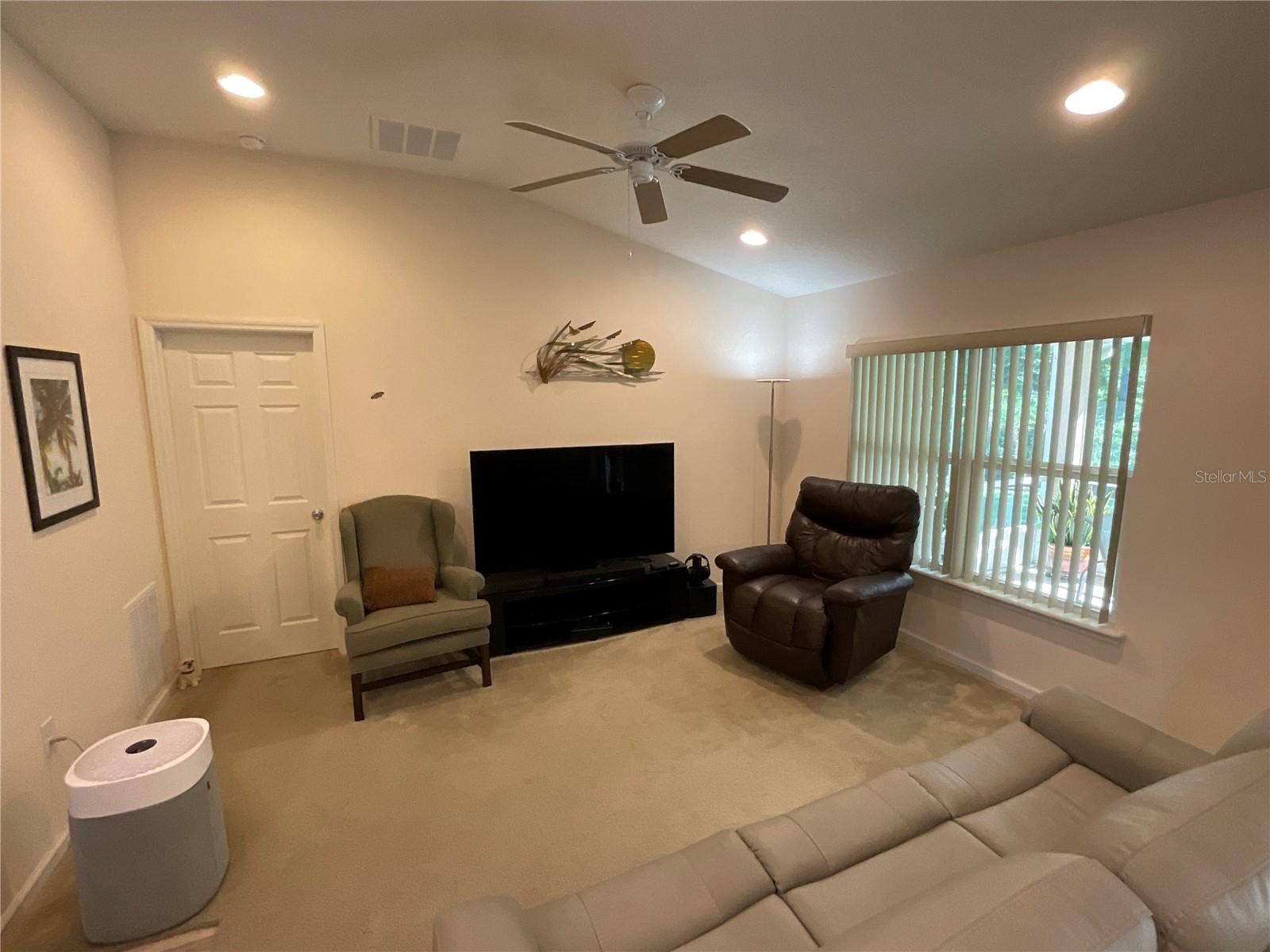 151 Pergola Pl Property Photo 5