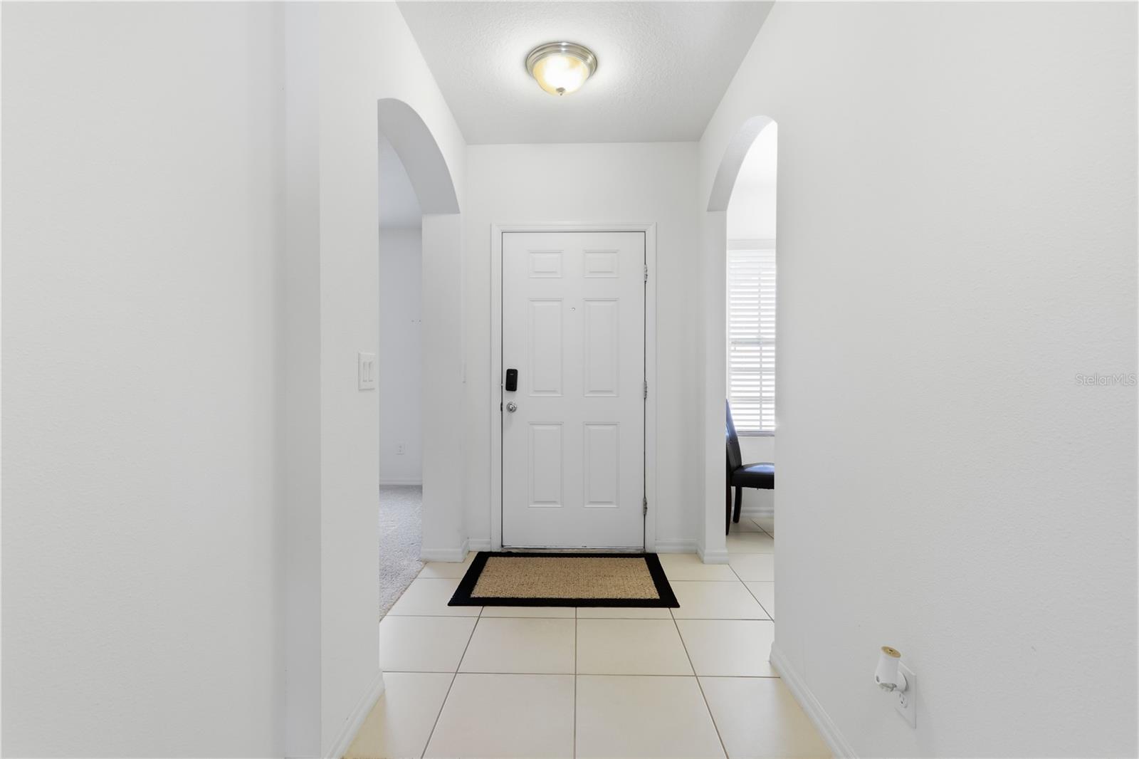 802 Grand Park Ct Property Photo 5