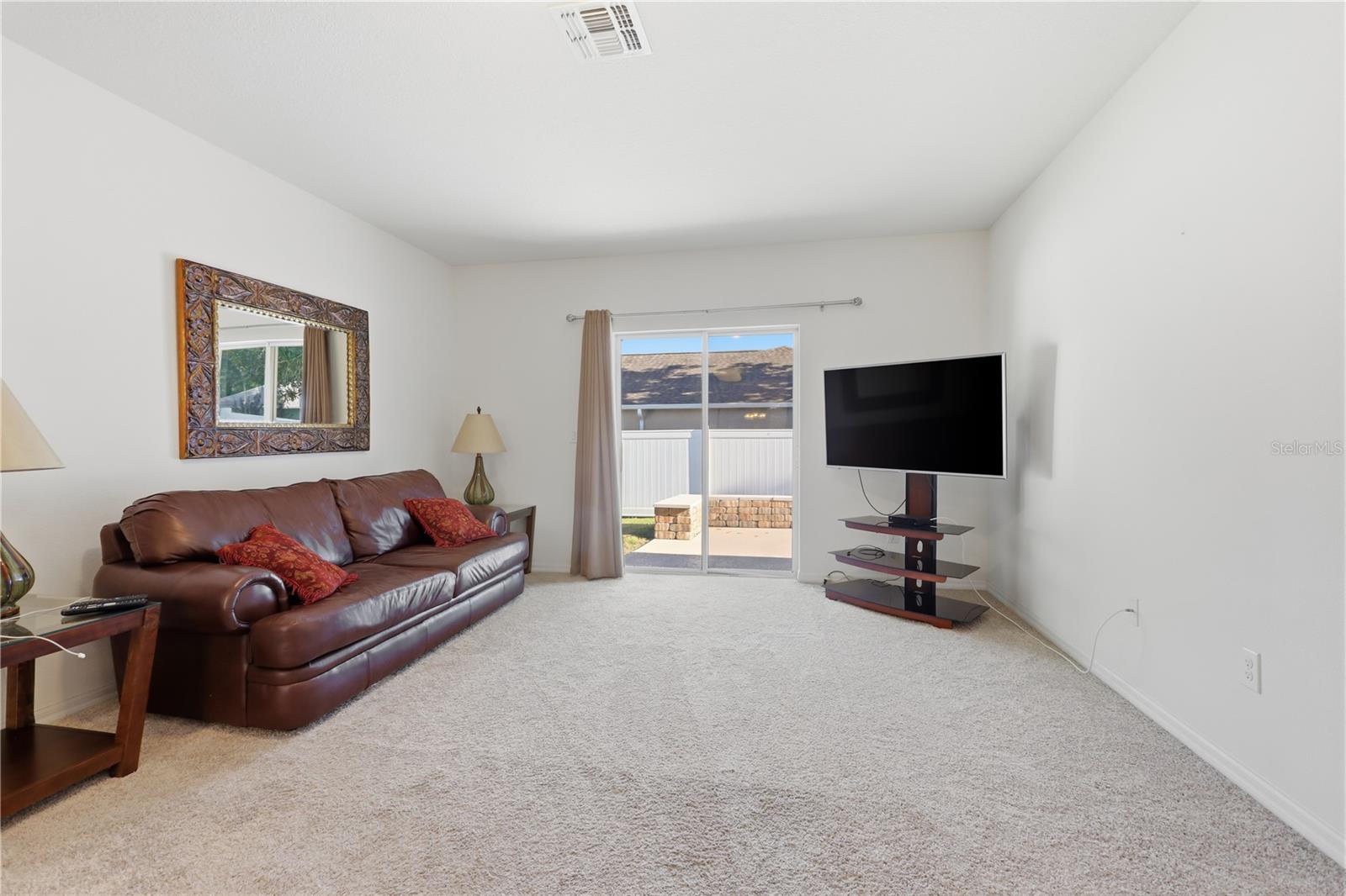 802 Grand Park Ct Property Photo 11